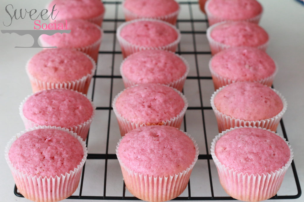 strawberry_cupcakes_8