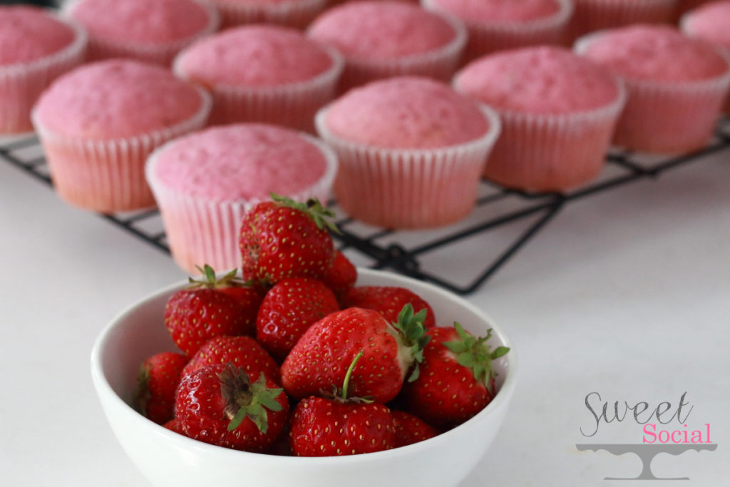 strawberry_cupcakes_9